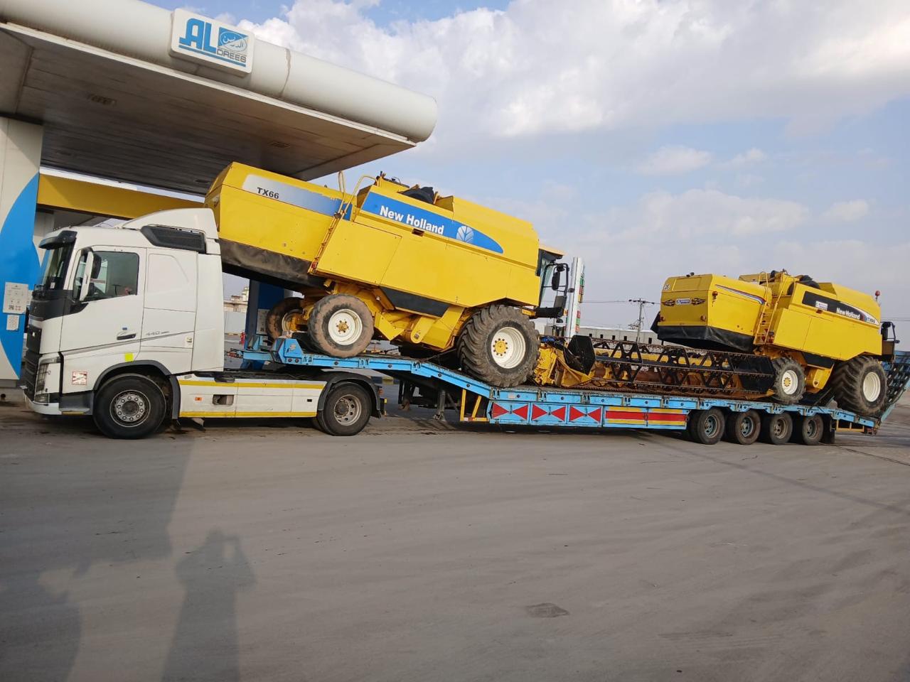 Buy and Loading and Transportation all Types of equipment from Saudi Arabia